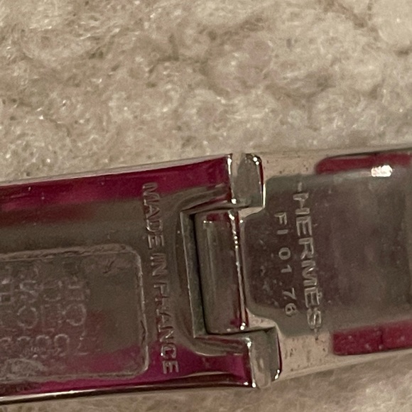 Hermes PM Clic H Bracelet - Picture 5 of 6